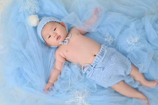 临朐宝宝要不要穿袜子